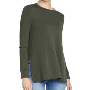 Rachael Roy Army Green Elbow cutout Lightweight Top.